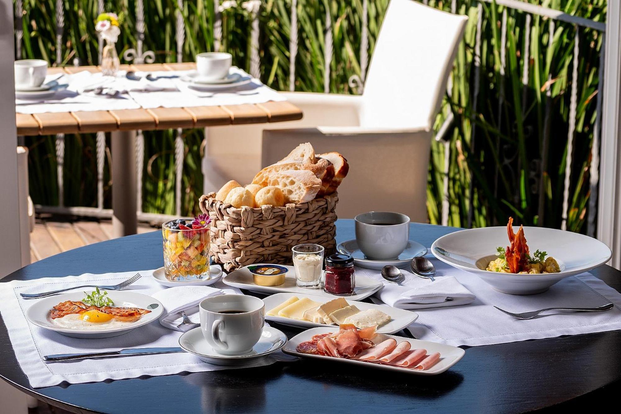 Villa D'Ozio Hotel E Cucina Itajaí المظهر الخارجي الصورة